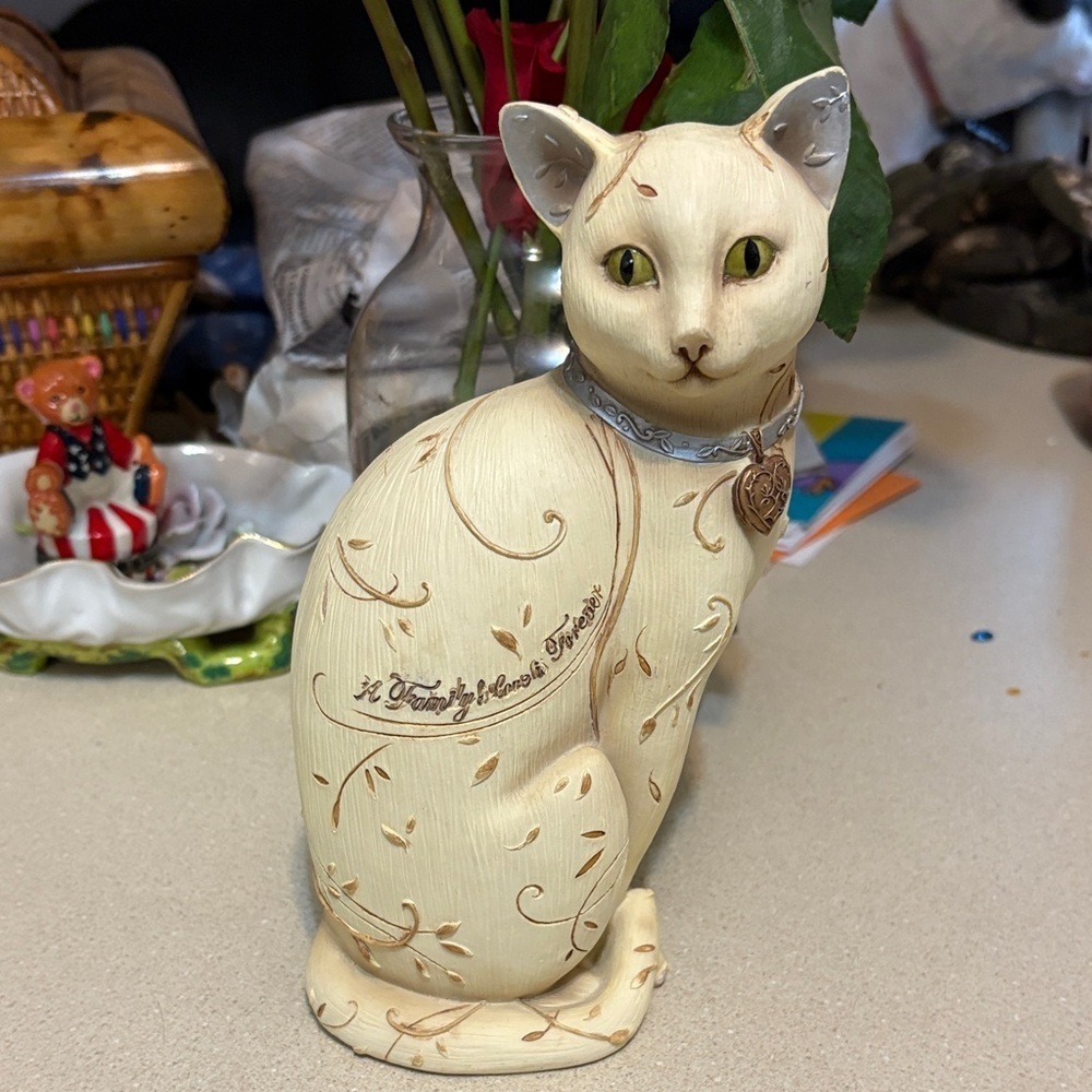 Elements Family Cat 82082 Pavilion Gift Company Barbara McDonald 2007